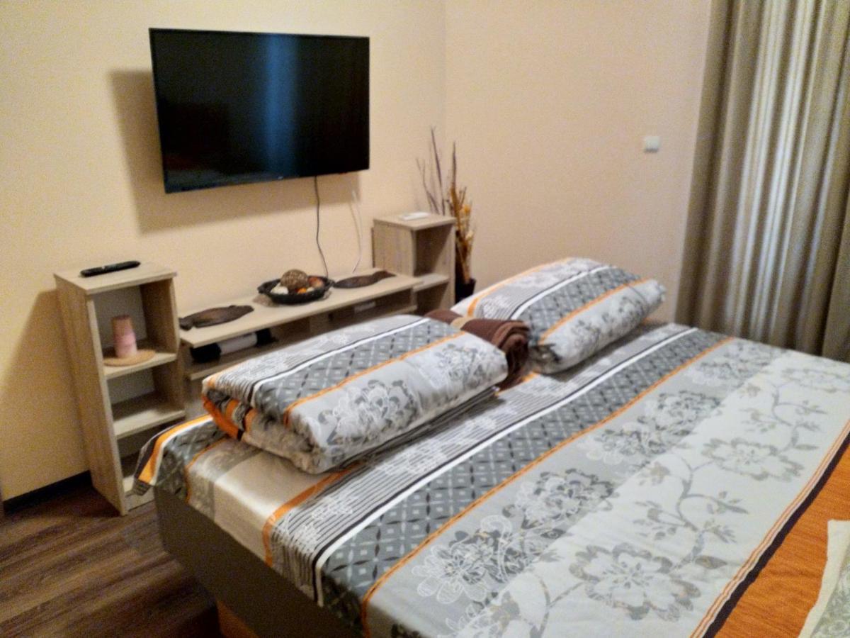 Apartment Melody Burgas Екстер'єр фото